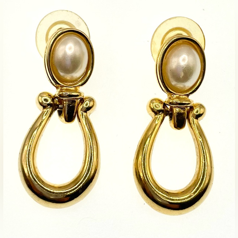 Vintage 80's Paolo Gucci Gold Tone Faux Pearl Door Knocker Pierced Earrings